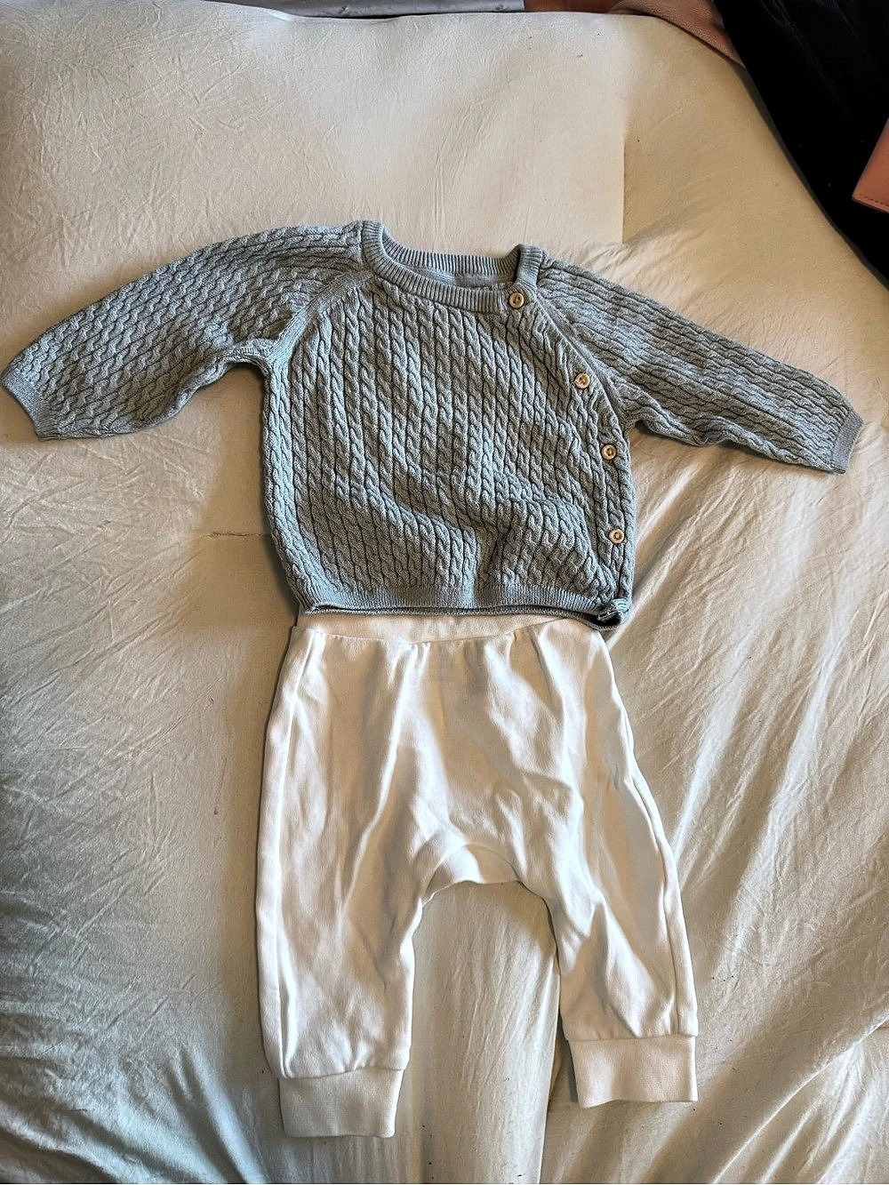 H&M Organic Cotton Cable-Knit Sweater and Pants Set Blue & White Baby 2-4M